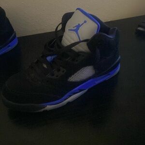 Jordan 5 racer blue decent condition.